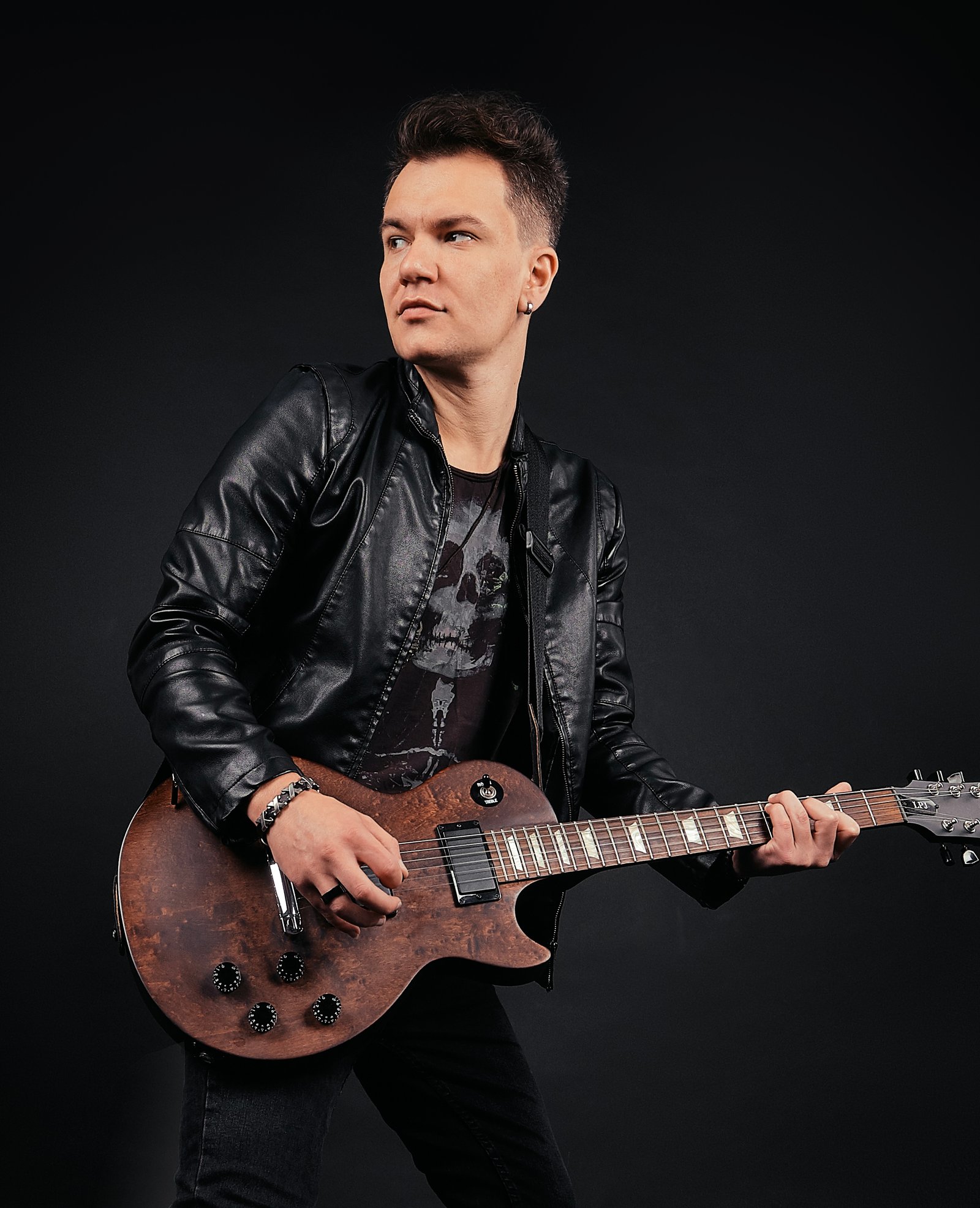 Portrait of Andy Roze